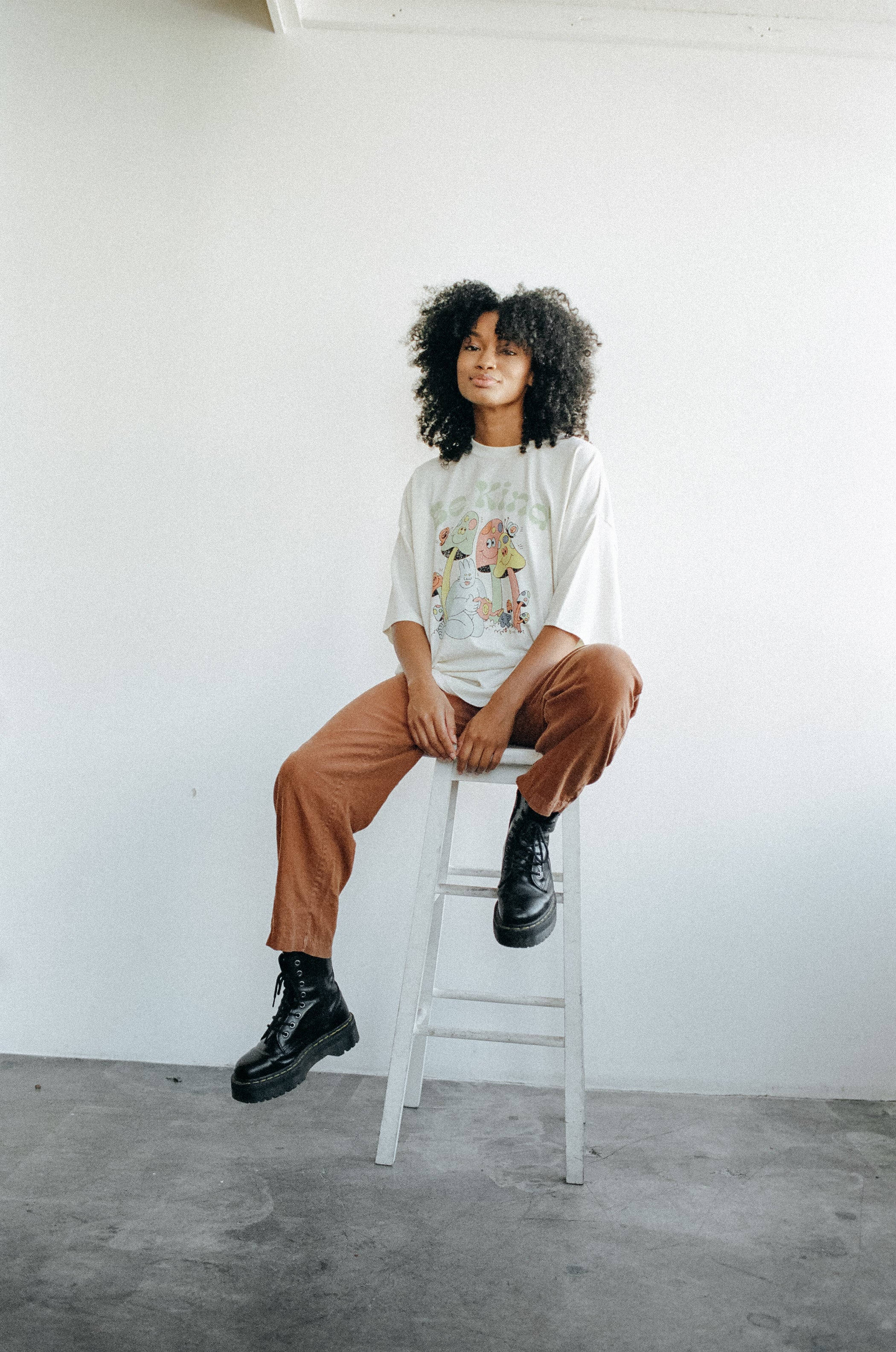 Dreyfus Be Kind Recycled Dad Tee - Image 6